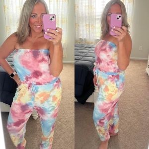 Tie Dye Multicolor Strapless Jumper 💕